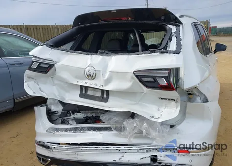 2022 Volkswagen Tiguan 2.0T Sel R-Line from USA, damaged, VIN 3VV4B7AX8NM136611